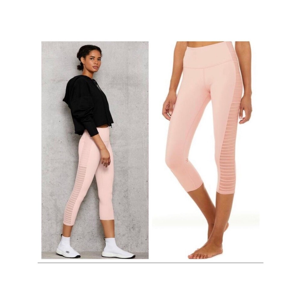 { ALO Yoga } High Waist Prism Capri Pale Mauve